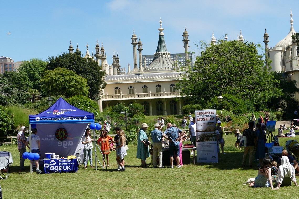 PAVILION GARDENS